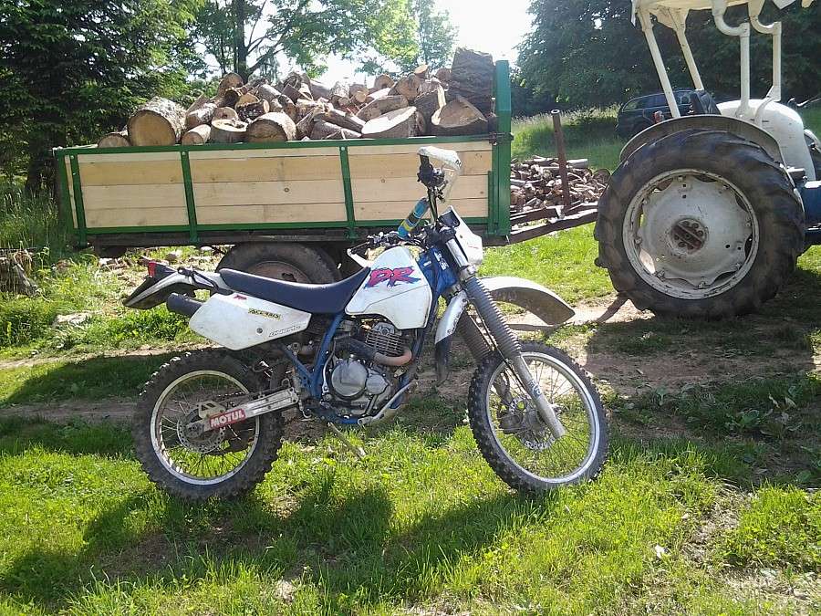 Skradziono motocykl