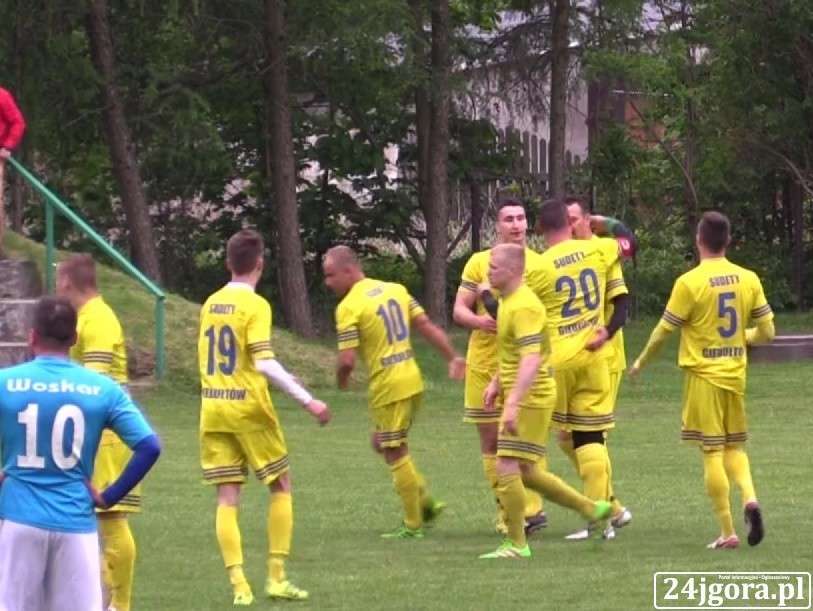 Wyniki spotkań IV ligi, okręgówki i A-klasy