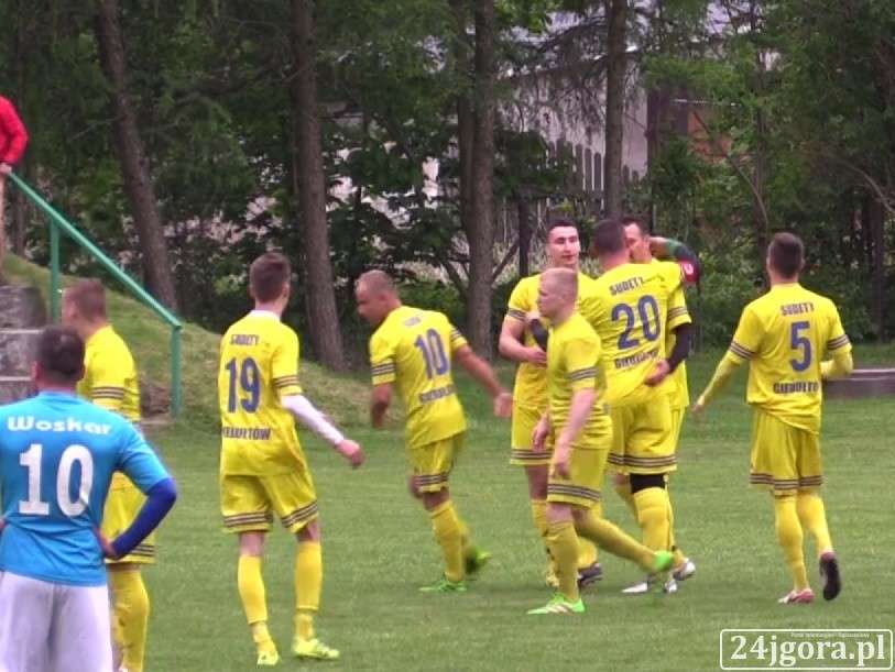 Woskar bezradny w starciu z liderem