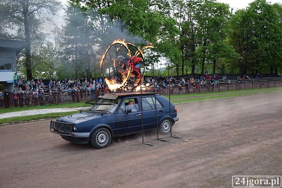 Kaskaderskie show na Lubańskiej