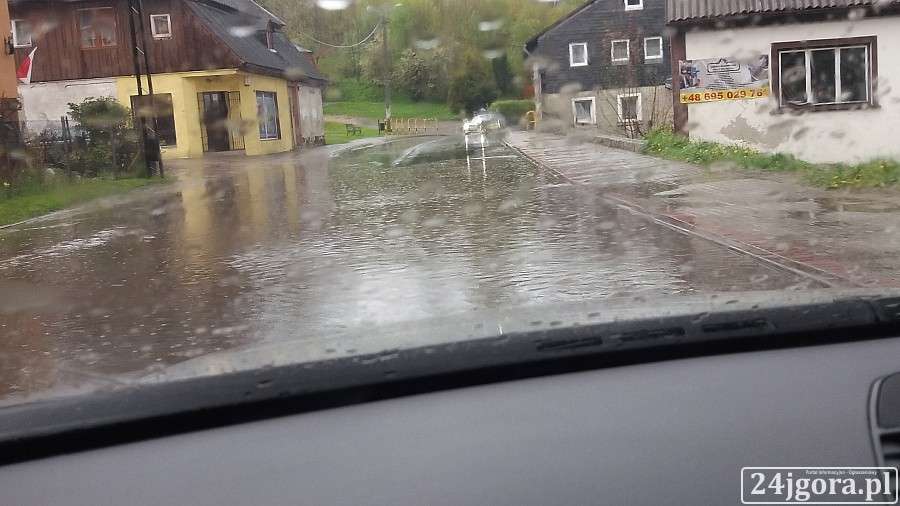 Świeradów-Zdrój skutki po burzy. 