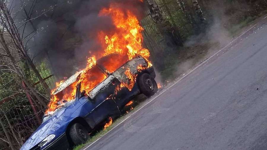 W Świeradowie spłonął samochód. 