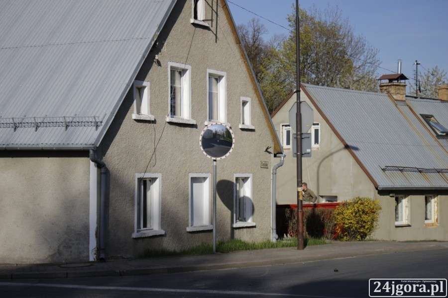 Lustereczko, lustereczko powiedz...
