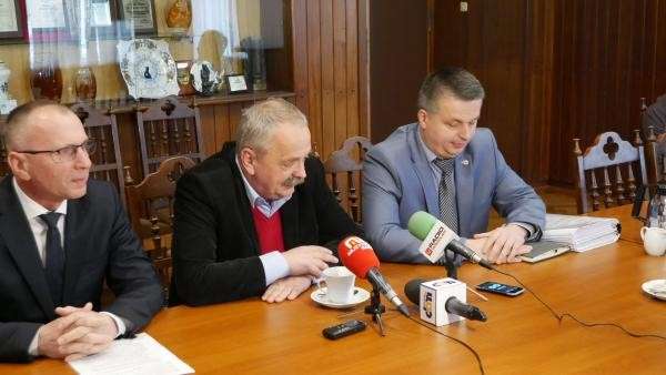 Sekundniki na głównym skrzyżowaniu w ciągu miesiąca
