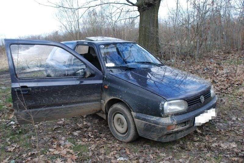Wpadli złodzieje samochodów