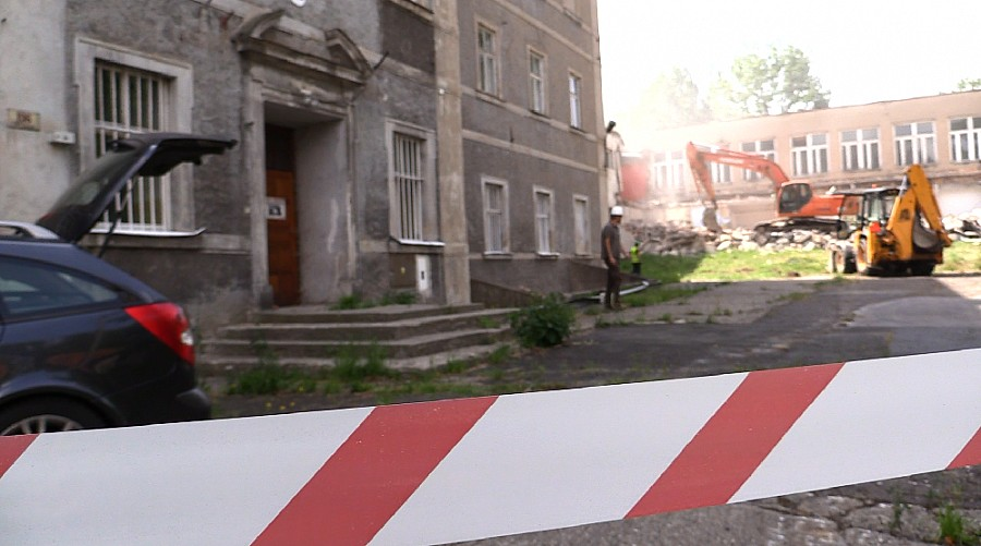 Kolejne miliony na CME KPN Pałac Sobieszów