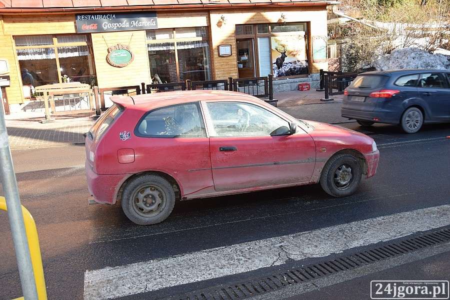 Potrącenie na przejściu dla pieszych w Szklarskiej Porebie