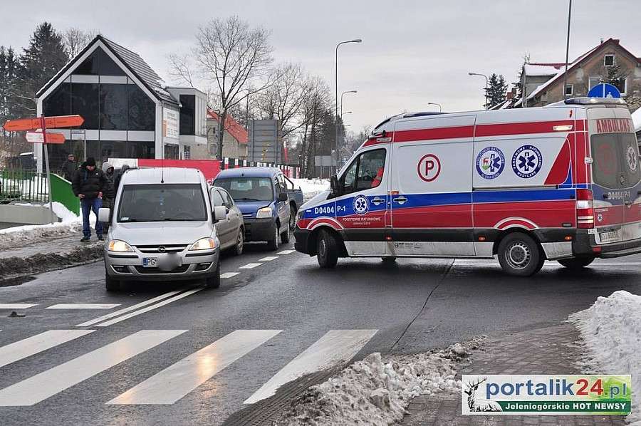 Karambol 4 aut w Maciejowej