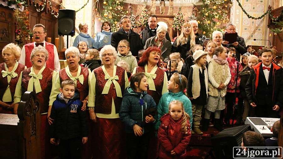 Wyjątkowe, wspólne kolędowanie w Piechowicach