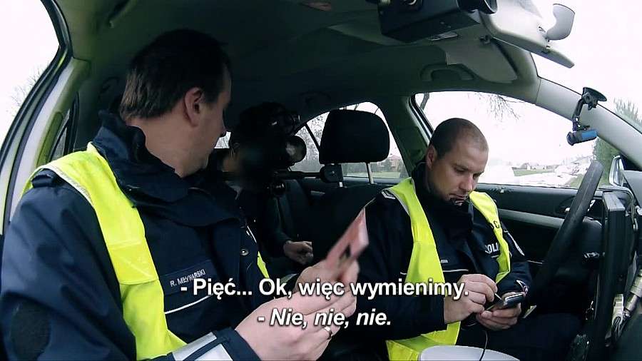 Wkrótce zapłacisz kartą za mandat w radiowozie?