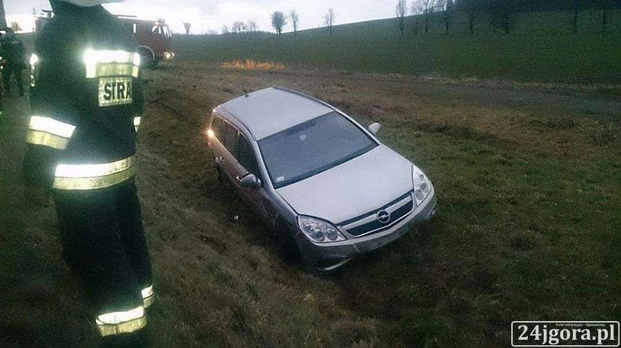 Zderzenie dwóch aut w Barcinku