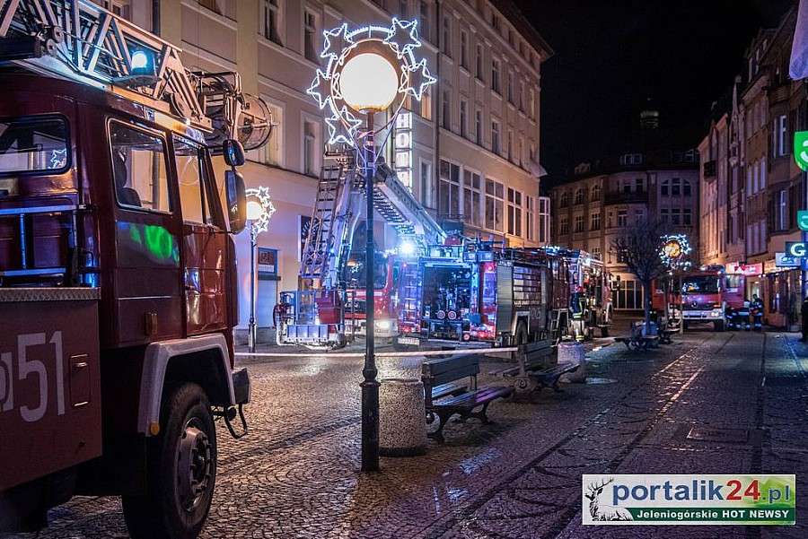 Pożar w hotelu w centrum miasta.
