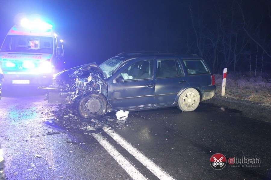 Dwie osoby poszkodowane na DK30 w okolicach Gryfowa