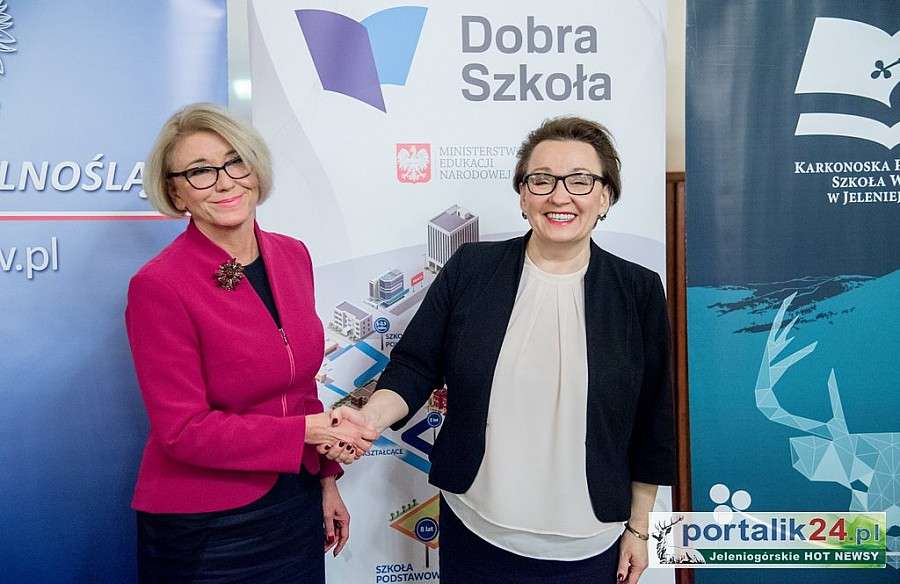 Minister Anna Zalewska w KPSW w Jeleniej Górze