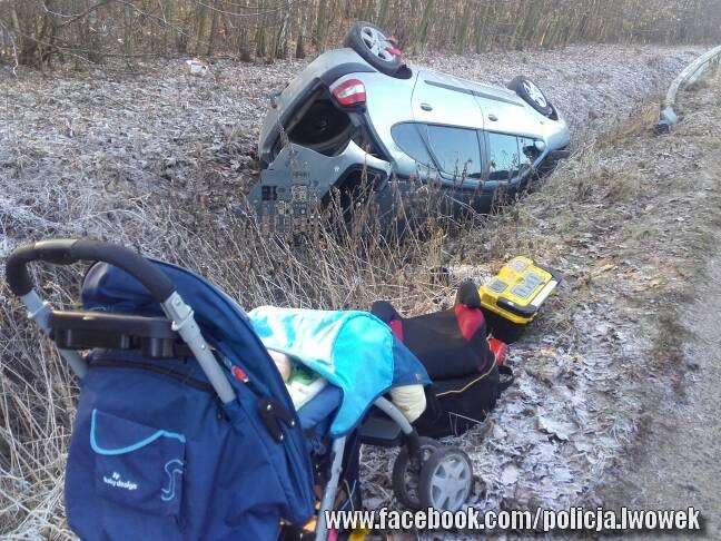 Dachowanie na drodze Lwówek Śląski - Bolesławiec