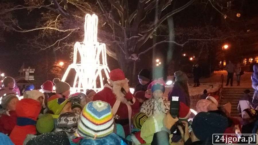 Święty Mikołaj przyjechał kabrioletem