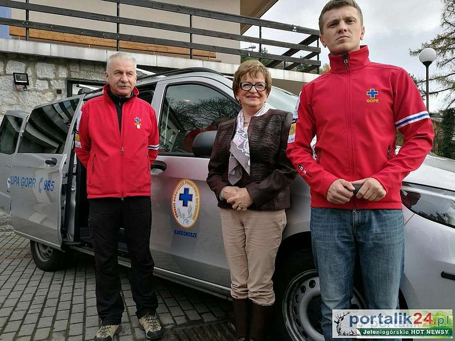 GOPR otrzymał nowy samochód