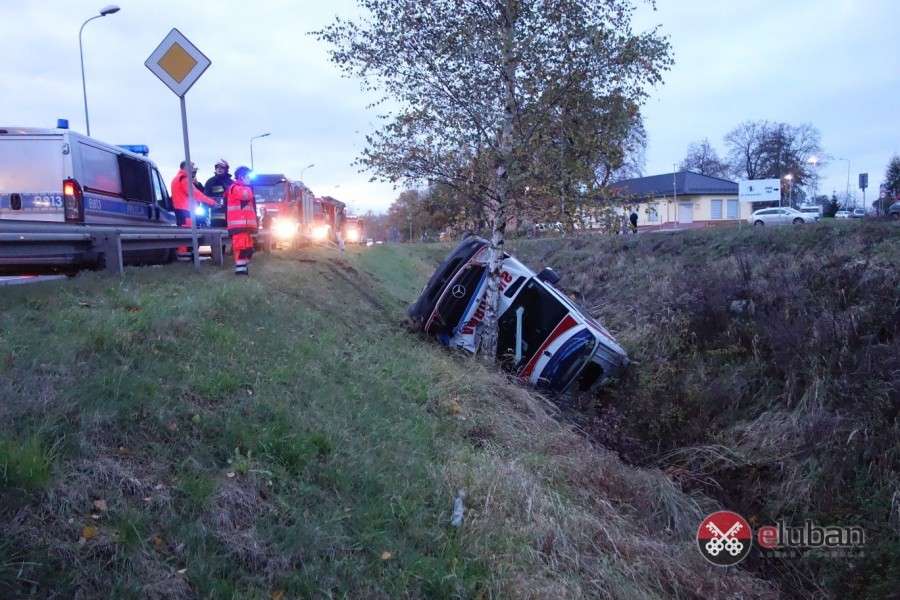 Kolizja z udziałem karetki pogotowia ratunkowego
