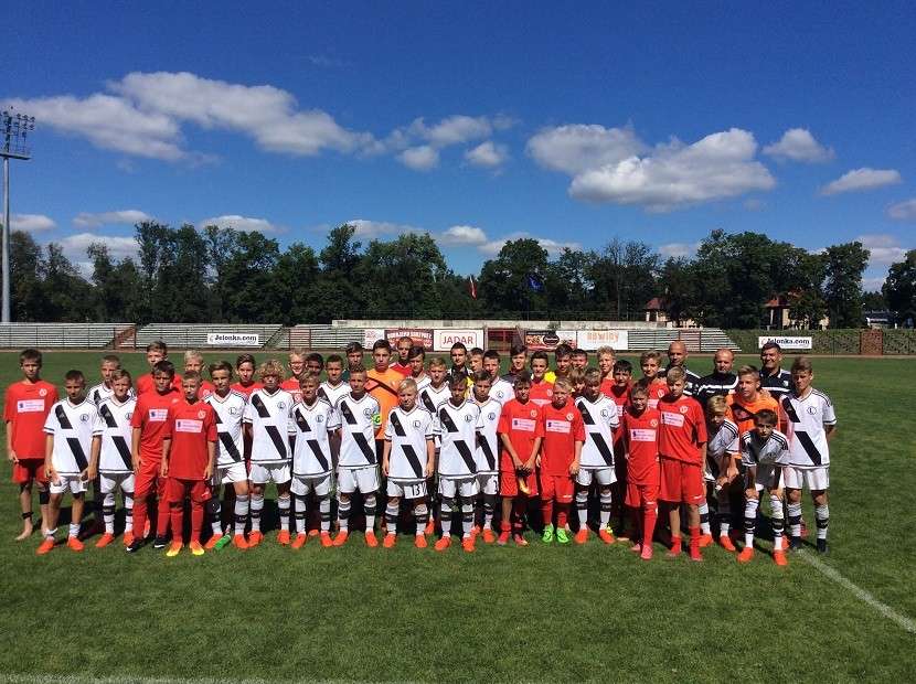 Legia Warszawa zagrała przy Złotniczej
