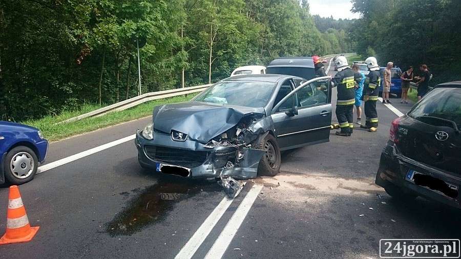 Czołowe zderzenie pod Rybnicą