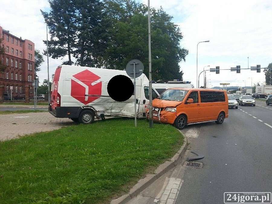 Zderzenie pod galerią Nowy Rynek
