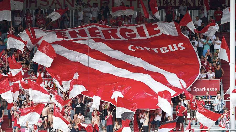 Młodzi piłkarze Energie Cottbus przyjadą do Jeleniej Góry