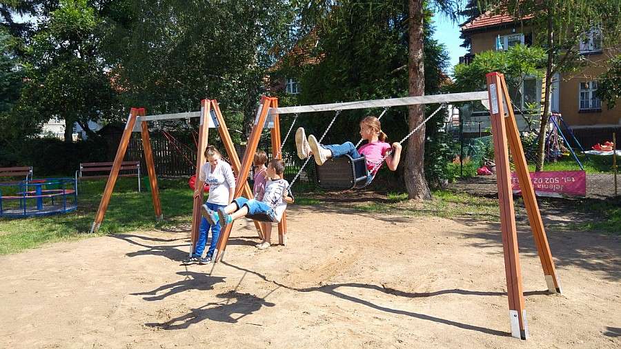 Nowy plac zabaw przy ul. Wyczółkowskiego