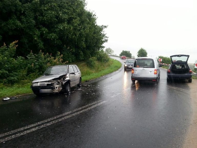 Uwaga na drogach ! Czołowe zderzenie na Kapeli