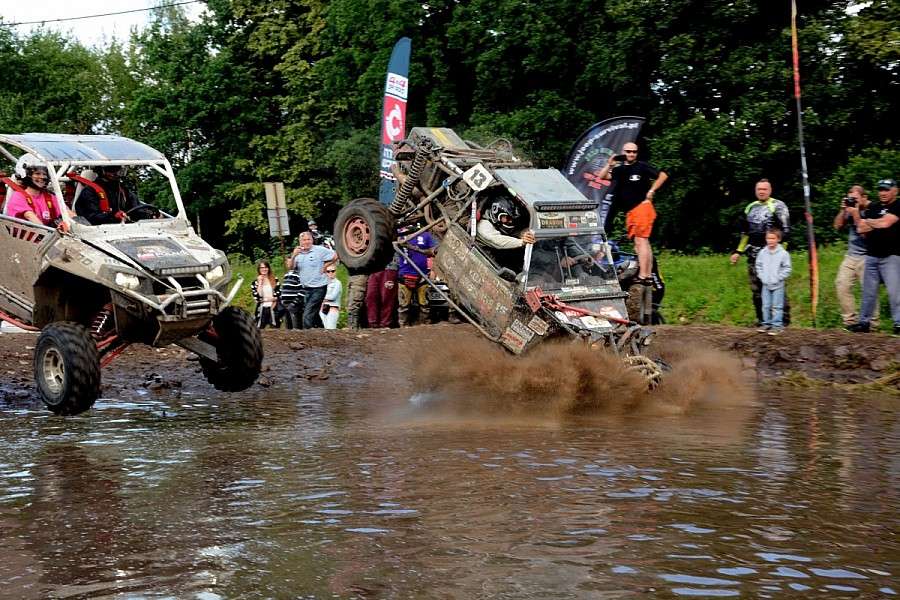 Cztery dni z błotem i rekordami Guinnessa czyli Mud Party !