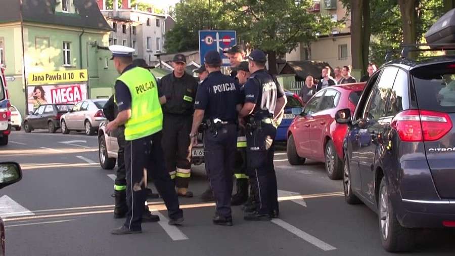 9-letni chłopiec potrącony przez ciężarówkę w Kamiennej Górze. 