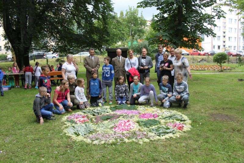 Mali kowarzanie znają dobre wychowanie