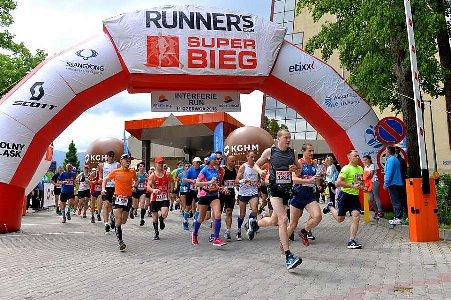 Jeleniogórzanin zwycięża półmaraton Interferie RUN