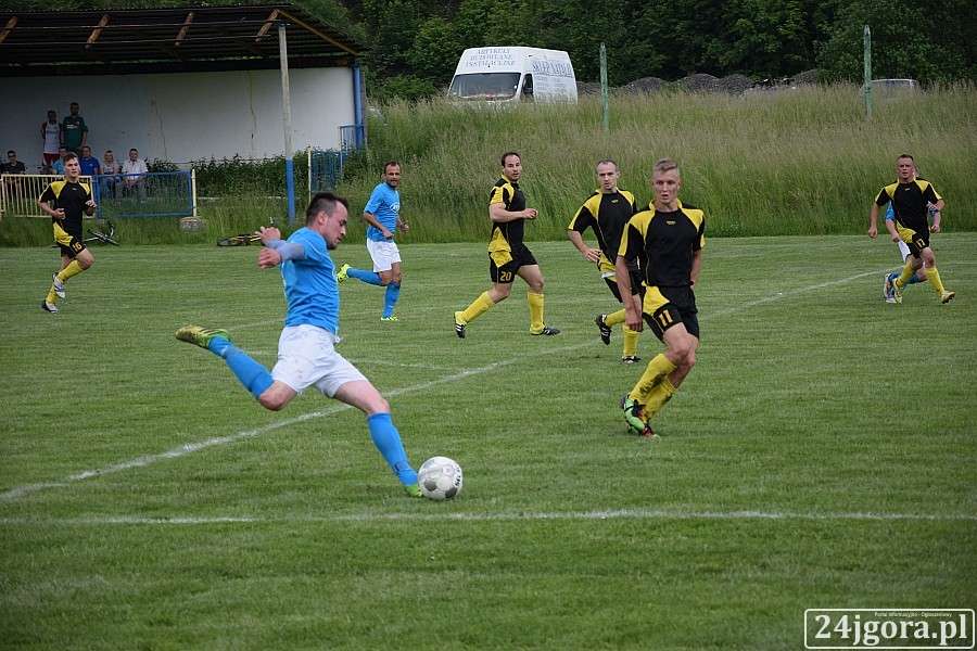 Lechia uległa Woskarowi w Piechowicach