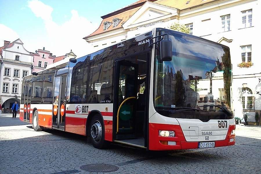Zobacz co zmieni się w komunikacji miejskiej od 1 czerwca