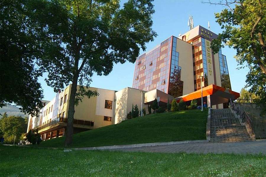 Dzień Matki z gratisami w INTERFERIE Sport Hotel Bornit w Szklarskiej Porębie