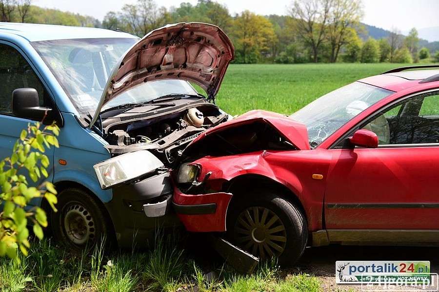 3 OSOBY W SZPITALU... WYPADEK NA JANA DZIERŻONIA