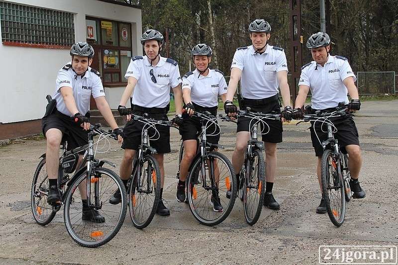 Ruszyły policyjne patrole rowerowe