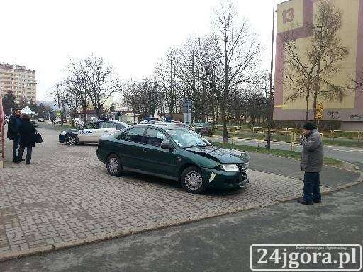 Uprzejmość, nieuwaga i kolizja