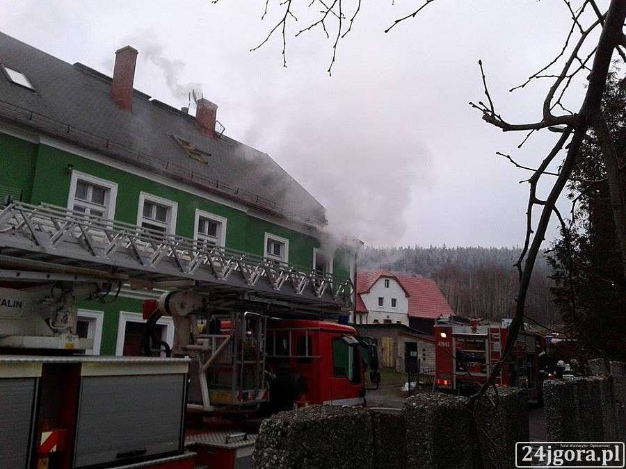 Pożar w mieszkaniu w Świeradowie-Zdroju.