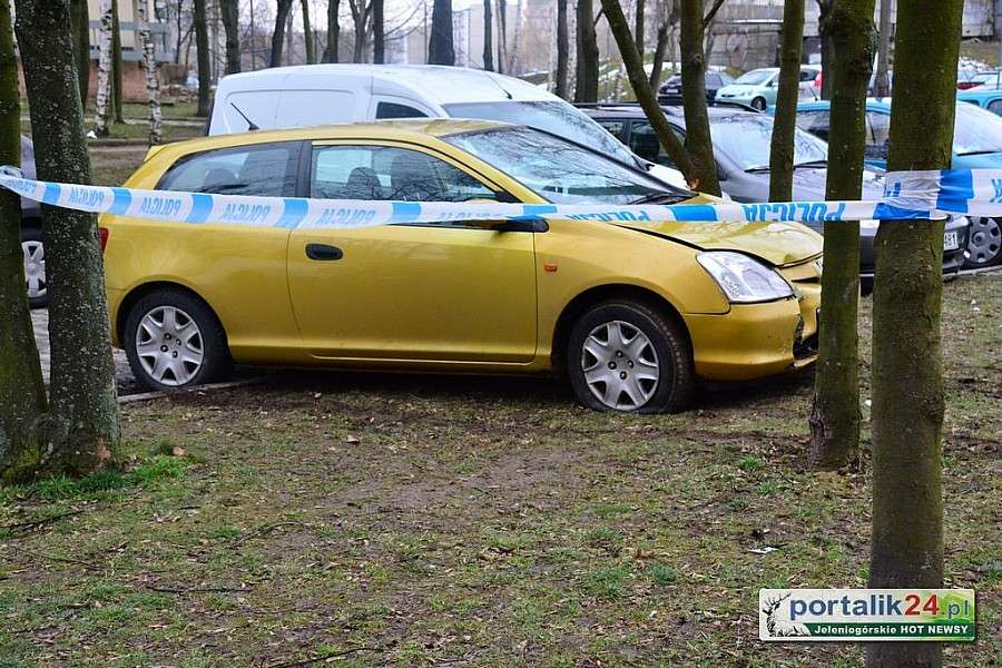Wczoraj ukradł samochód w Kowarach. Dzisiaj został schwytany w Jeleniej Górze