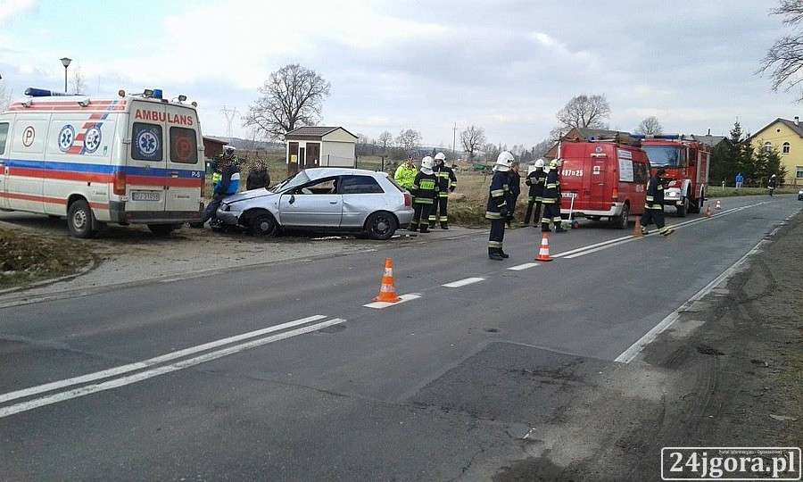 Dachowanie w Mroczkowicach. 