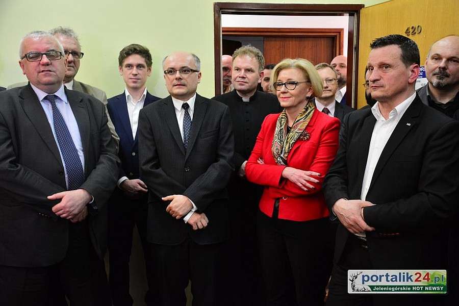 Biuro Senatorskie w Jeleniej Górze otwarte 