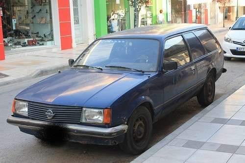 Kupujesz używane auto – uważaj na oszustów