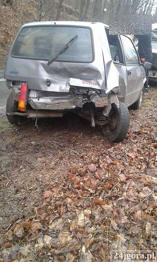 JECHAŁ BEZ UPRAWNIEŃ... SPOWODOWAŁ KOLIZJĘ
