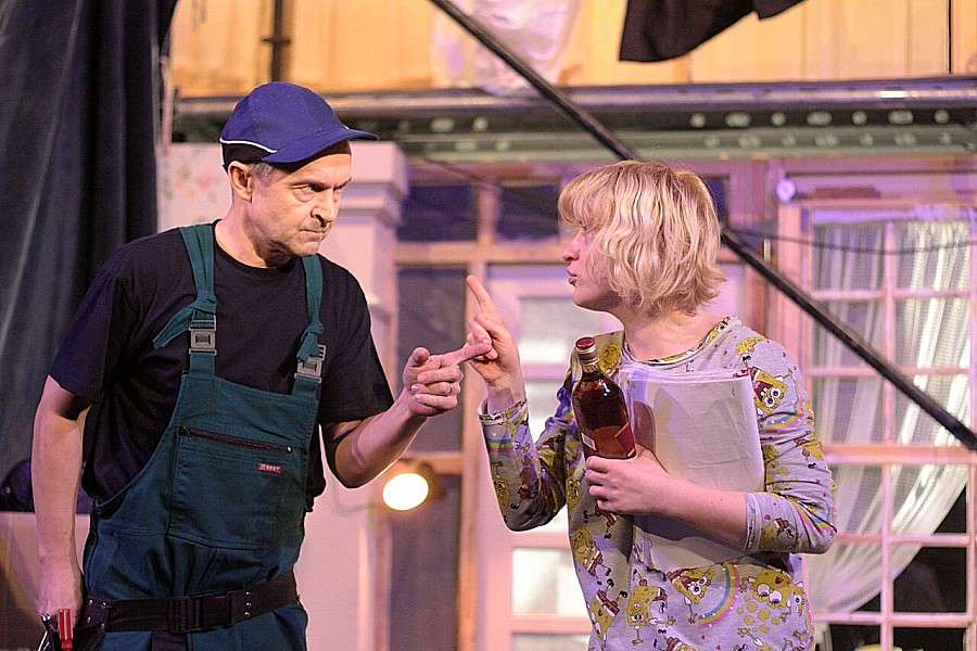 PREMIERA „CZEGO NIE WIDAĆ” W TEATRZE NORWIDA