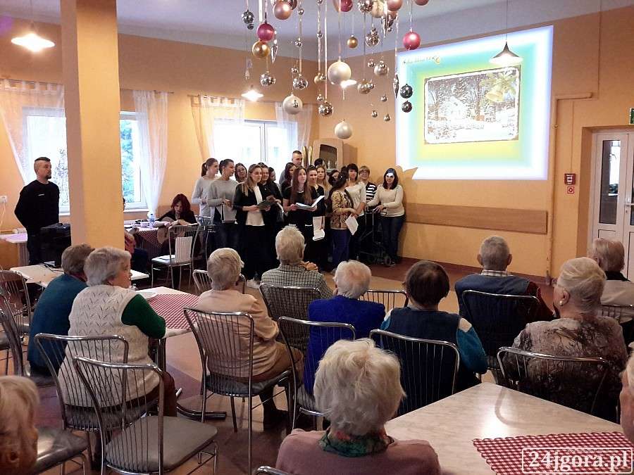 Preludium Bożego Narodzenia w Domu Pomocy Społecznej 