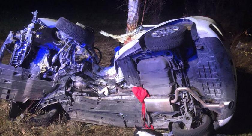 Wypadek na DK3. Jedna osoba zginęła, druga walczy o życie.