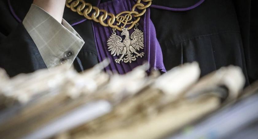 Umorzono postępowanie przeciwko działaczom KOD