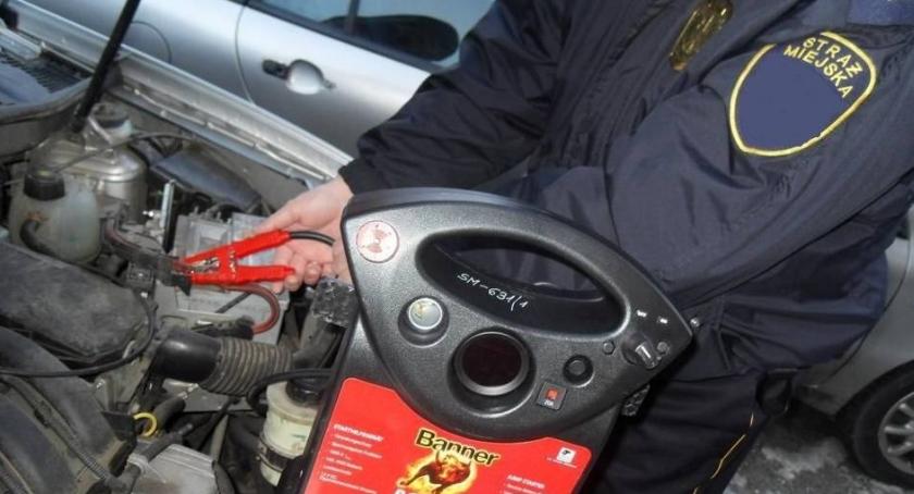 Problemy z odpaleniem silnika? Pomoże Straż Miejska