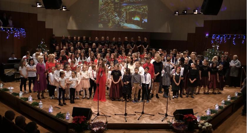 „Koncert Kolęd” w jeleniogórskiej filharmonii 